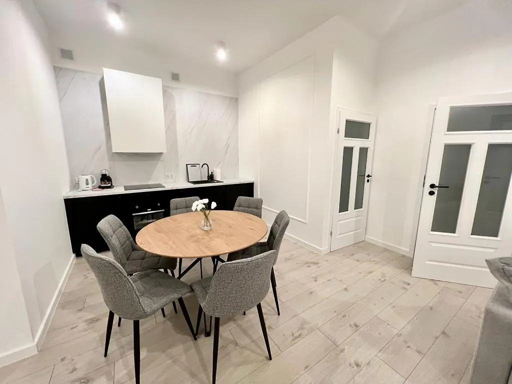 Warsaw Premium Apartments Old Town 0*,  Polonia