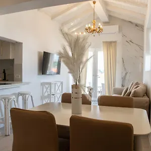 https://casa-tosic.in-istria.net