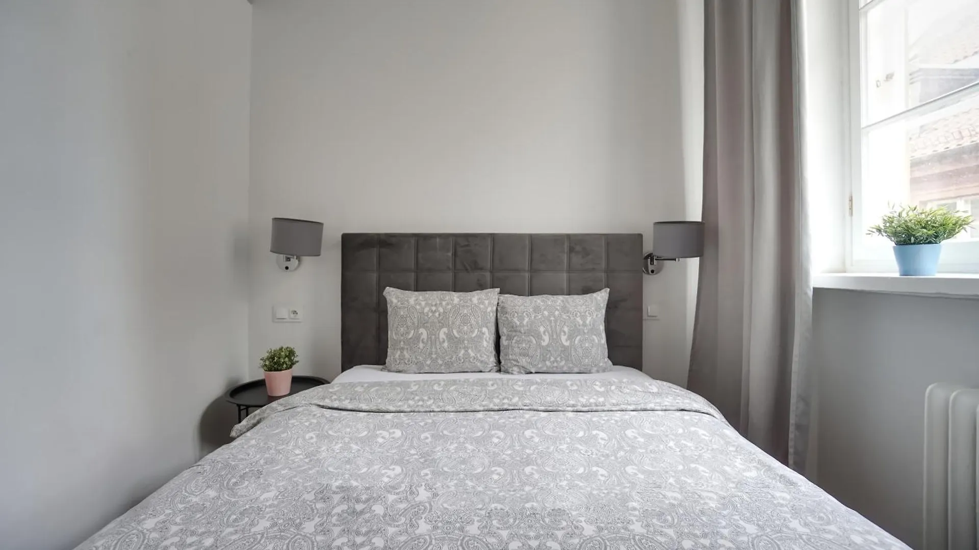 Warsaw Premium Apartments Old Town بولندا
